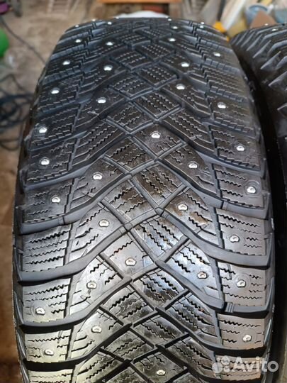 Goodyear Ultra Grip Ice Arctic 2 215/60 R16 99T