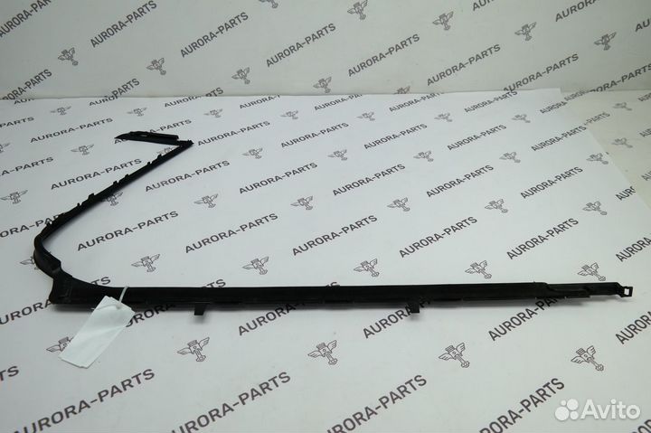 Молдинг Discovery 5 L462 2017