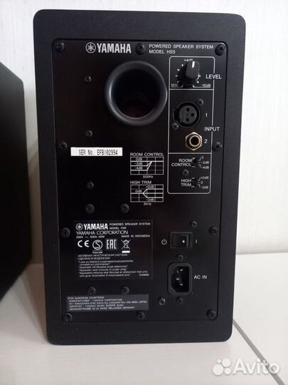 Yamaha hs5