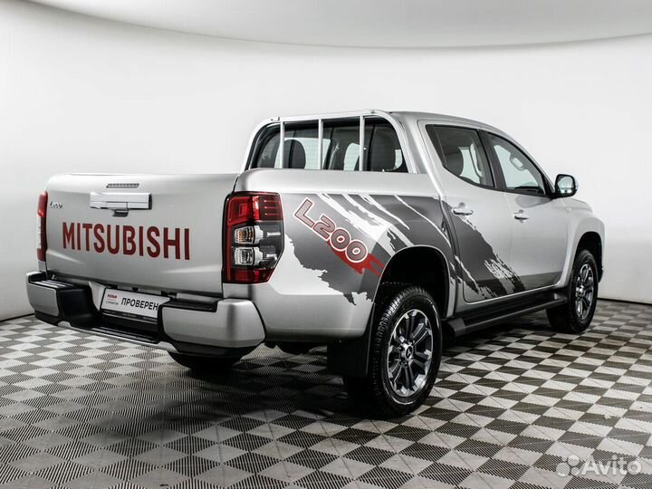 Mitsubishi L200 2.4 МТ, 2022, 19 км