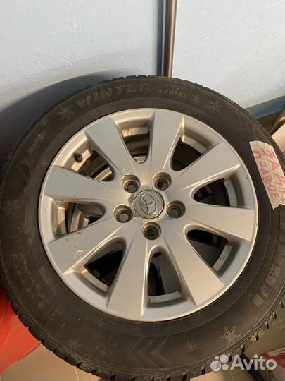 Jinyu Winter JW-51 215/60 R16