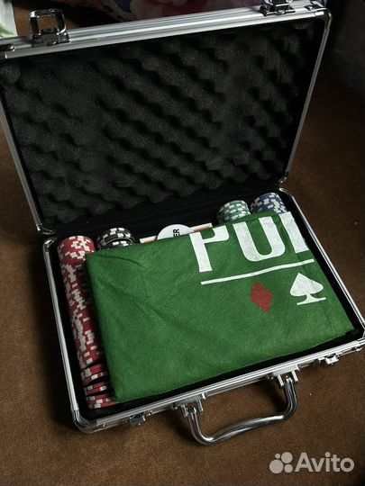 Набор для покера 200 фишек