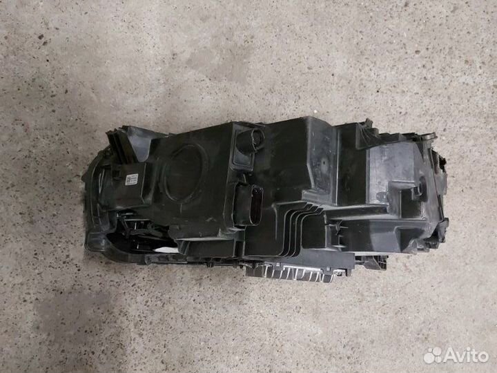 Фара передняя правая Geely Monjaro 2022