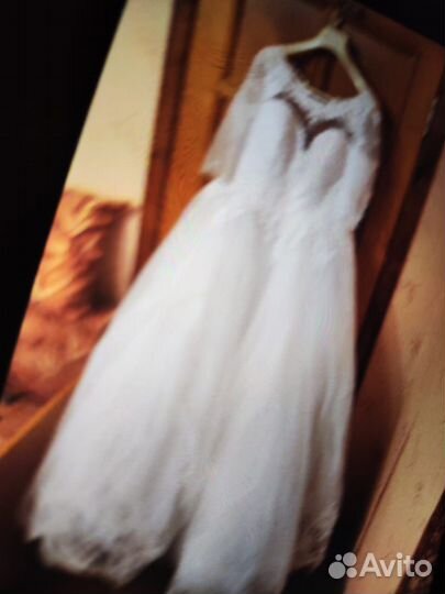 Свадебное платье
