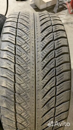 Goodyear UltraGrip 8 Performance 245/45 R18 100V