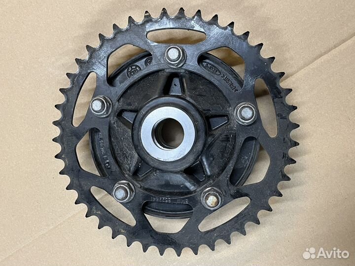 Задний хаб в сборе BMW F900R