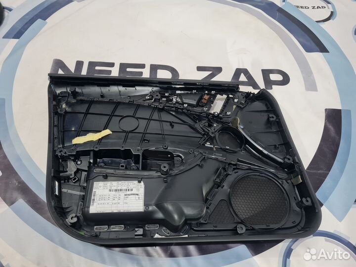 Обшивка двери передней правой Audi A6 C7