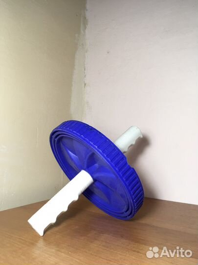 Ролик для пресса (тренажёр)