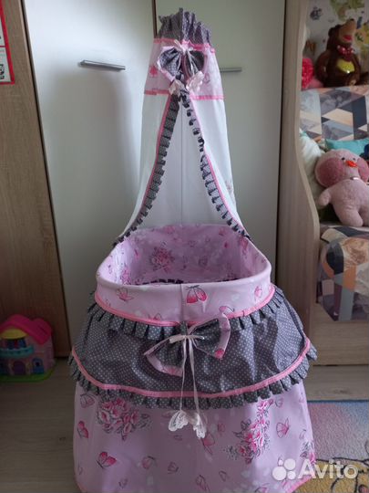 Кроватка для куклы