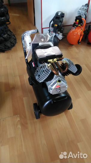Компрессор 60 л 2,2 квт 360 л/мин
