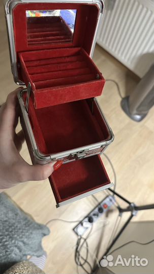 Шкатулка для украшений