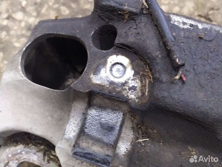 Подмоторная балка Ауди а8d3 4.2