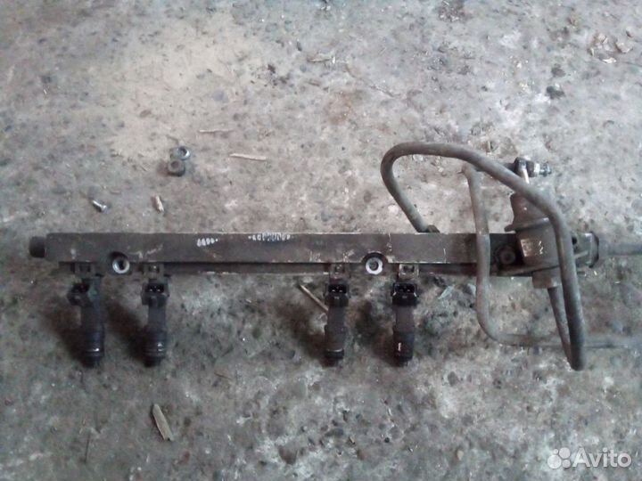 Рампа с форсунками Ваз 1.5