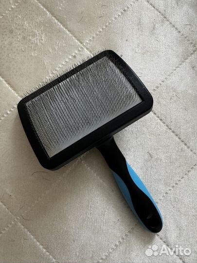 Щетка для собак и кошек