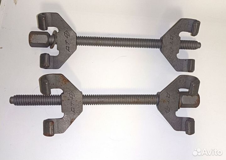 Стяжка для пружин