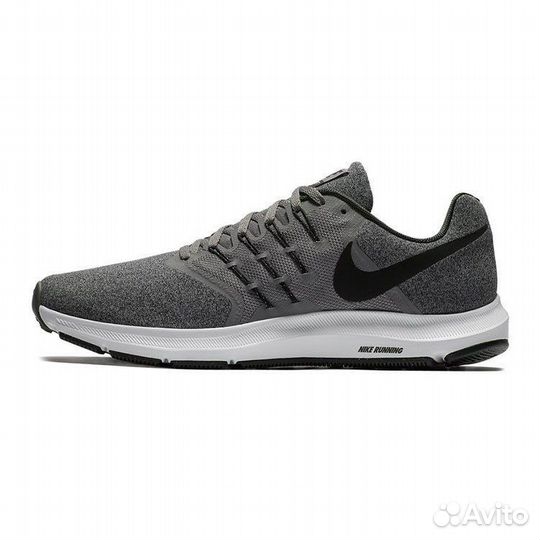 Новые кроссовки Nike Run Swift(US9)оригинал adidas