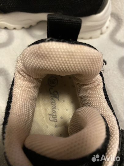 Кроссовки детские бу 26 размер