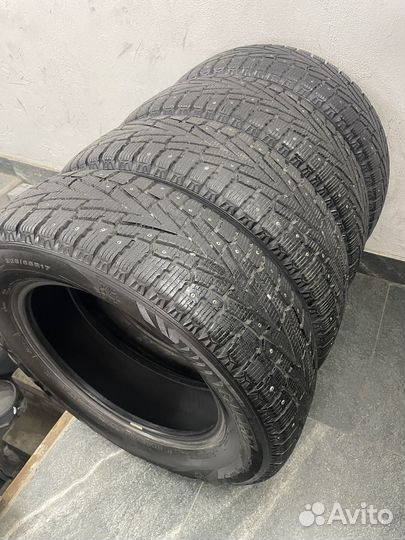 Nexen Winguard WinSpike SUV 225/65 R17