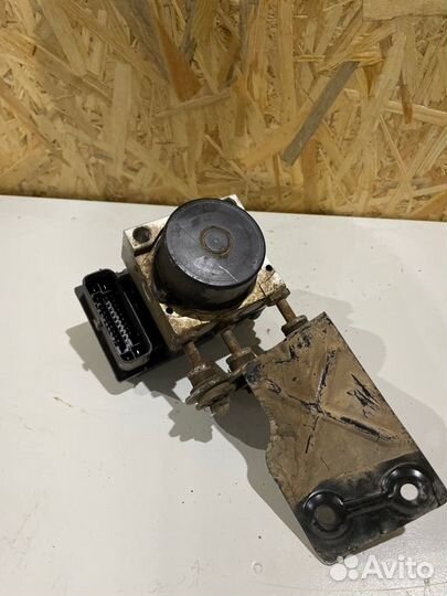 Блок ABS Volkswagen Polo cедан cfna 2012