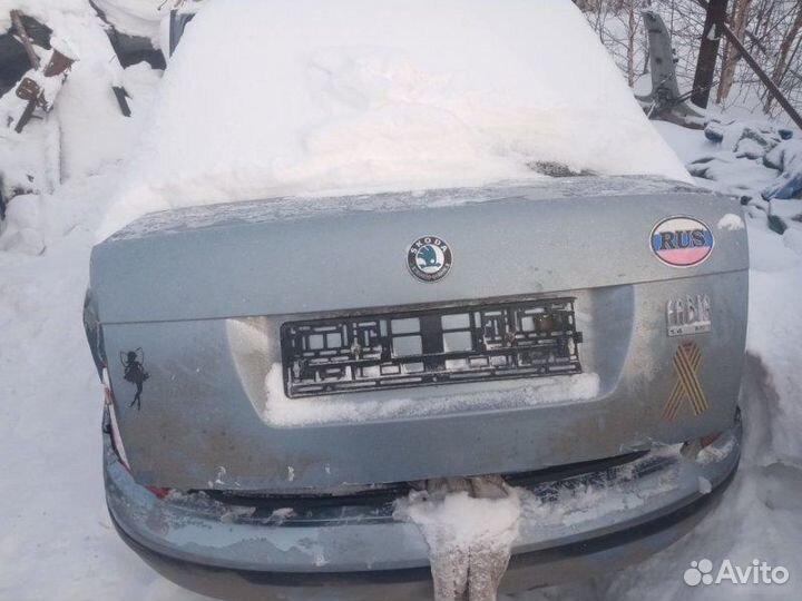 Крышка багажника Skoda Fabia 2002