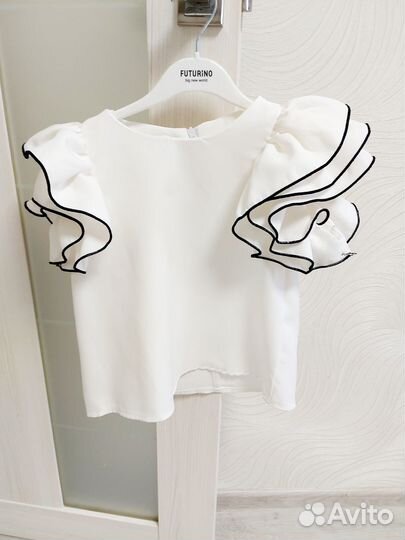 Нарядная блузка и юбка