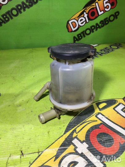 Бачок гур Geely Mk