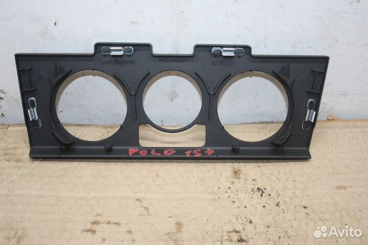 Накладка Volkswagen polo (SED) 2011