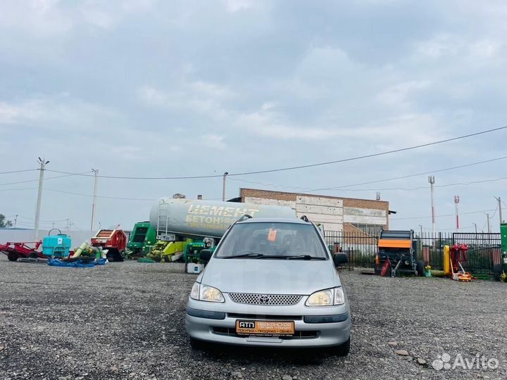 Toyota Corolla Spacio 1.6 AT, 1997, 200 000 км