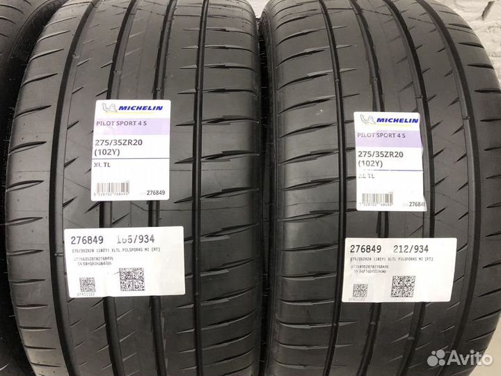 Michelin Pilot Sport 4 S 245/40 R20 и 275/35 R20 108Y