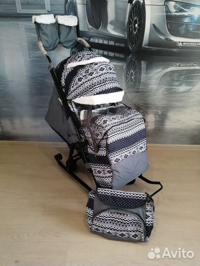 Санки новые