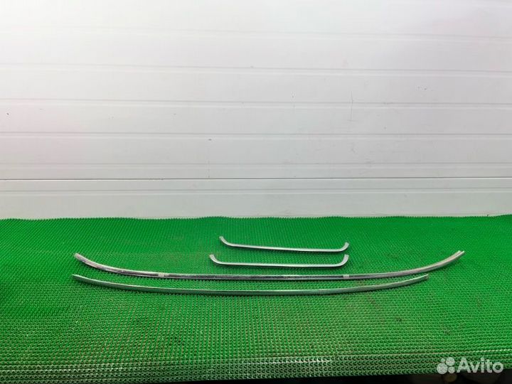 Молдинг лобового стекла Газ Волга 3110 2000