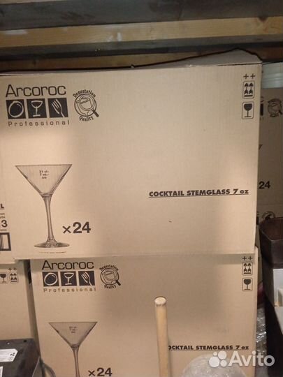 Бокалы фужеры рюмки