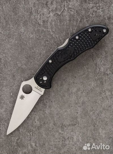 Нож Spyderco Delica 4