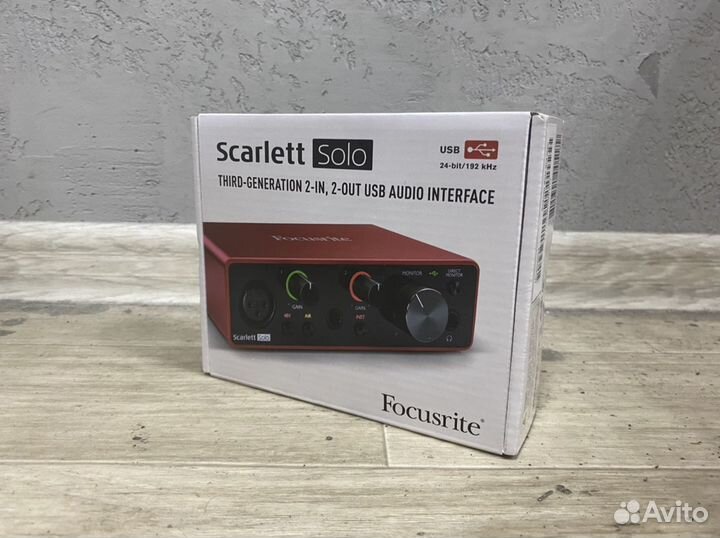 Звуковая карта Focusrite Scarlett Solo 3rd Gen