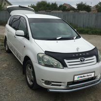 Toyota Ipsum 2.4 AT, 2002, 350 000 км, с пробегом, цена 820 000 руб.