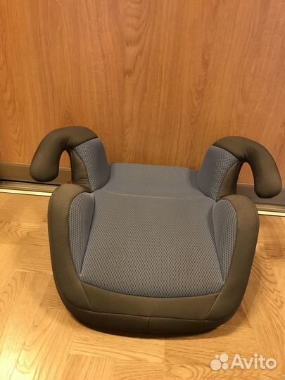 Автомобильное детское кресло от 15 до 36 кг