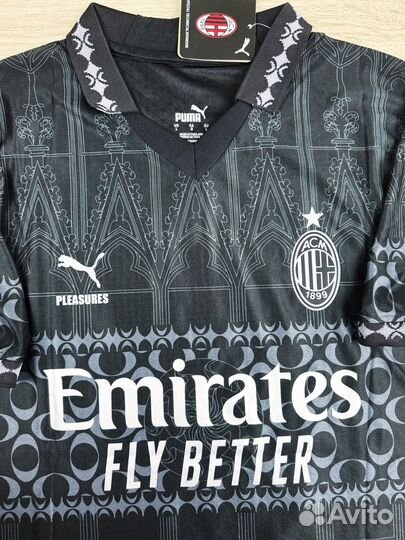 Rafa Leao AC Milan футбольное поло puma