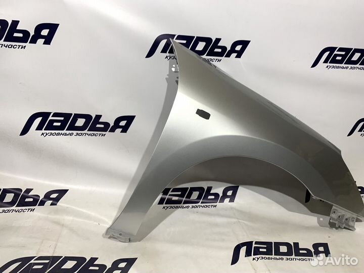 Крыло Nissan Almera (13) G15 правое Platine ZBD