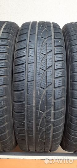 Hankook Winter I'Cept Evo 215/70 R16