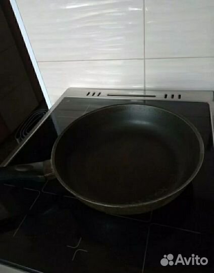 Сковорода/Сотейник. Диаметр 30 см