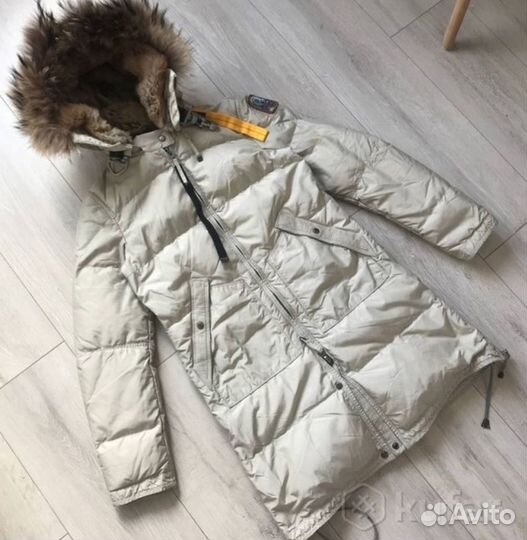 Parajumpers, S