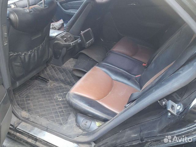 Телевизор мерседес 220