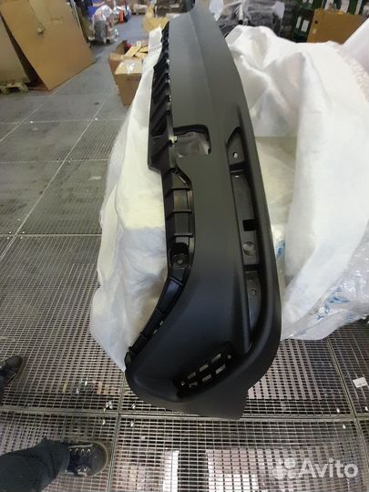 Юбка заднего бампера Geely Coolray