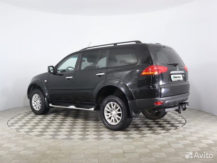 Mitsubishi Pajero Sport 2.5 AT, 2013, 270 869 км