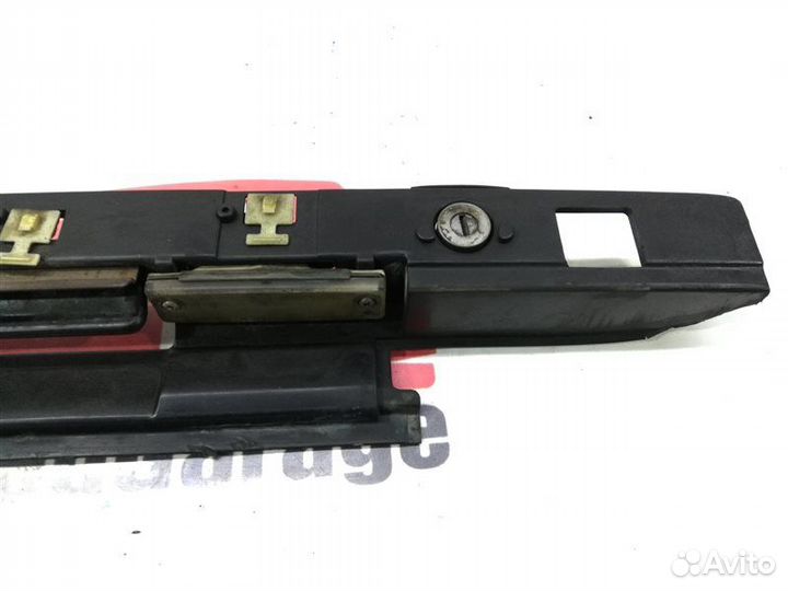 Подсветка номера Toyota Hiace LH100 2LTE 1992