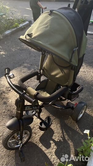 Трехколесный велосипед для малышей