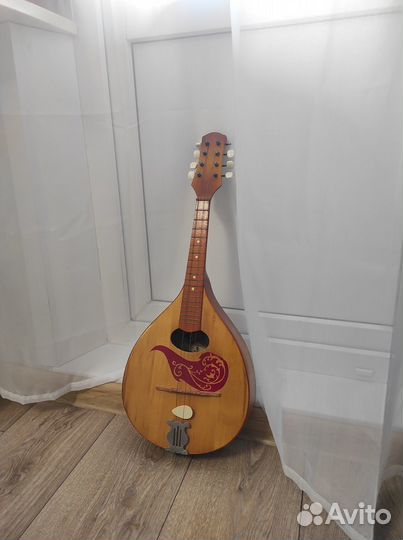 Мандалина б/у
