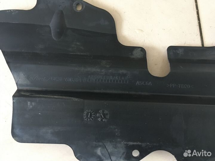 Пыльник переднего бампера Форд Транзит 8