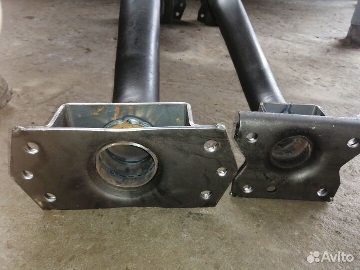 Траверса рамы газель