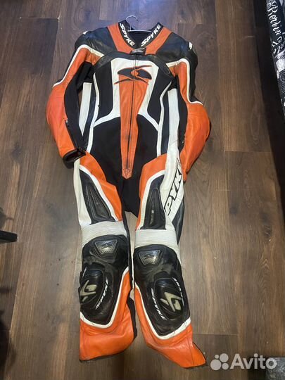 Мотокомбинезон spyke 52р